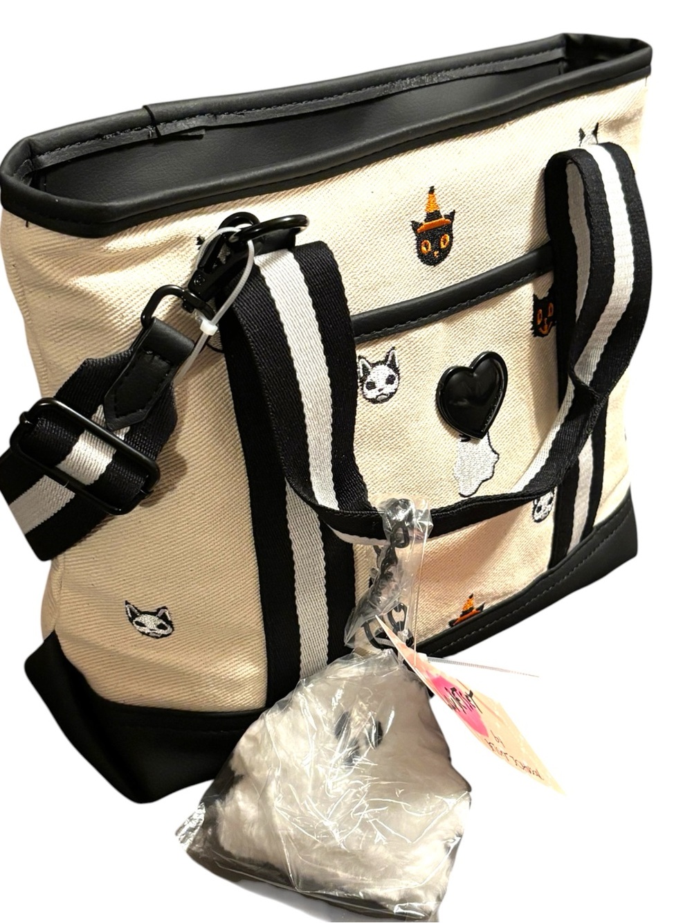 NWT• Betsey Johnson Halloween Cat Embroidered Tote